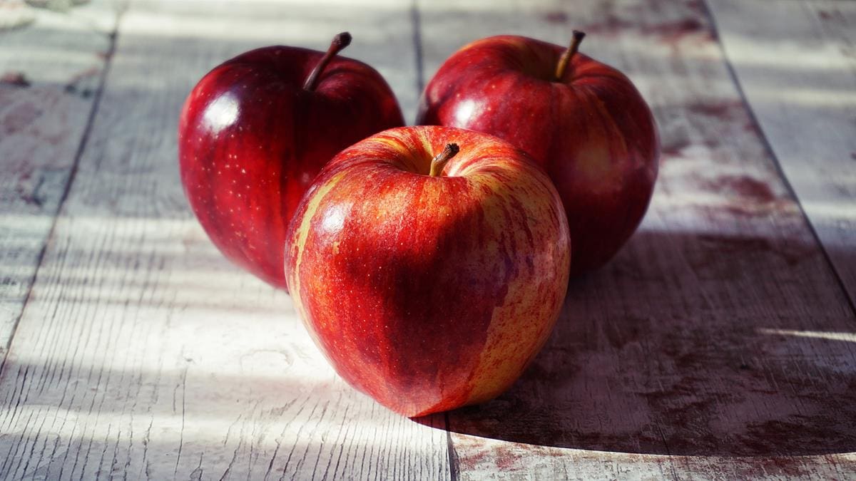 Top 8 sposobów na wykorzystanie octu jabłkowego w pielęgnacji