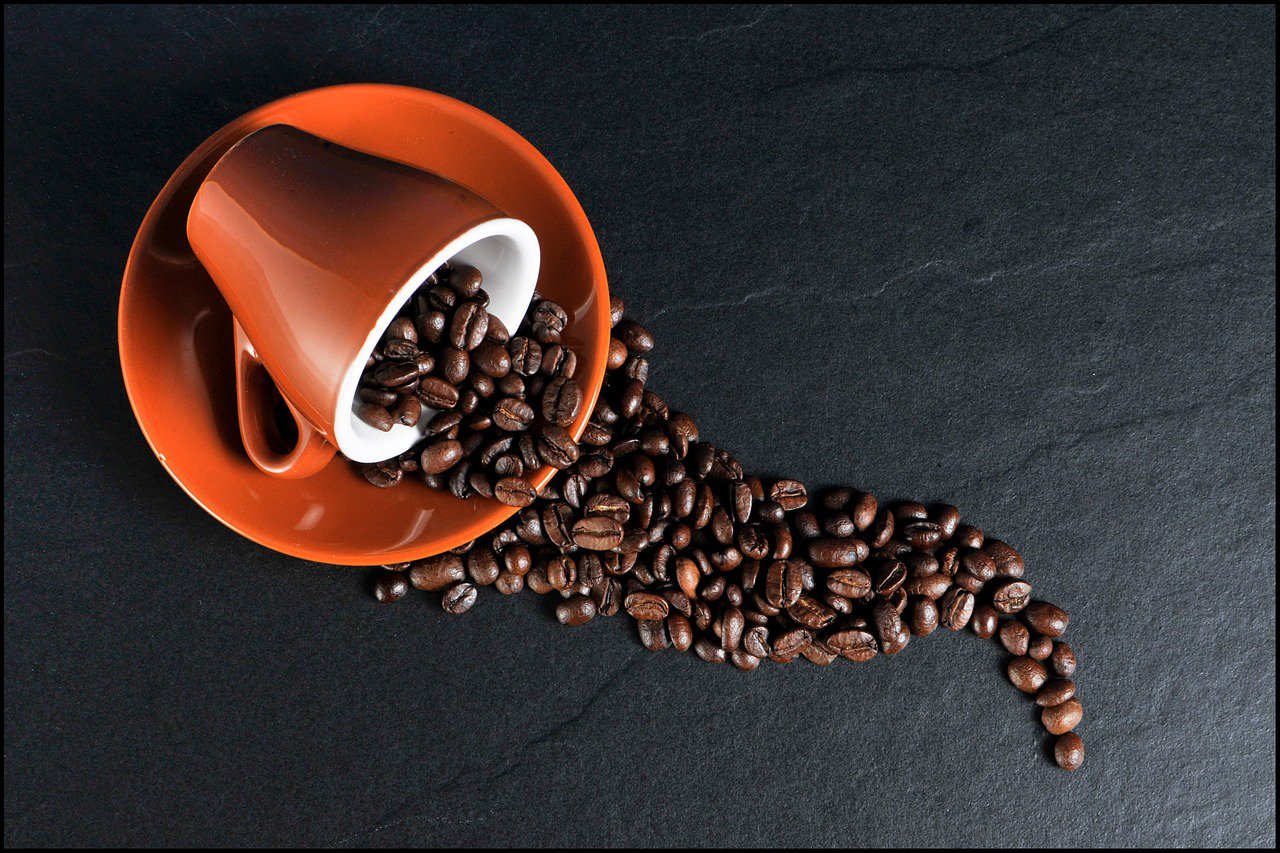 Kawa mielona, a kawa ziarnista – co warto wiedzieć?